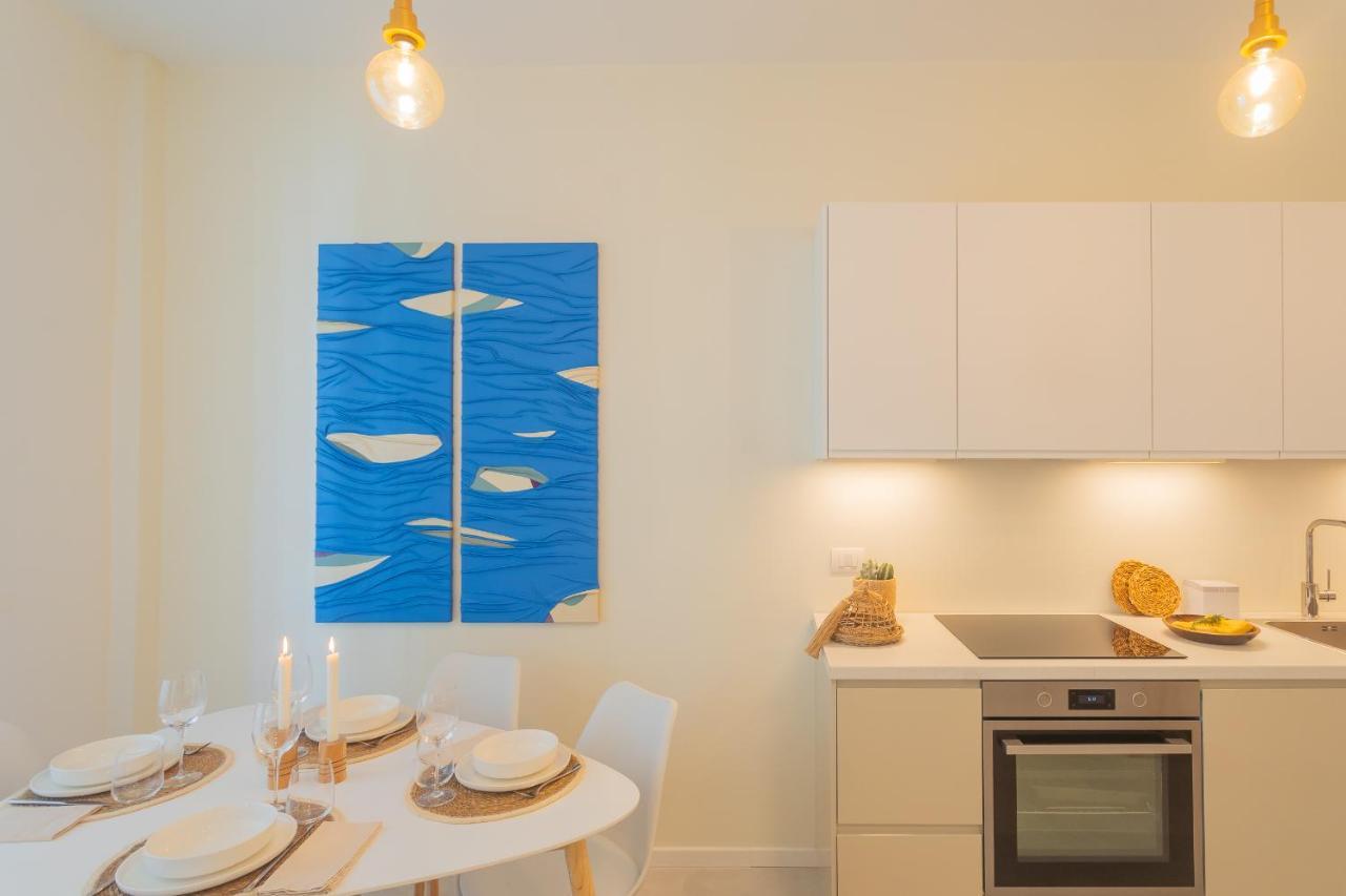 Enchanted Como Lake - City Apartment 2 By Rent All Комо Екстер'єр фото