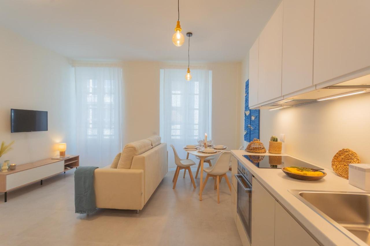 Enchanted Como Lake - City Apartment 2 By Rent All Комо Екстер'єр фото