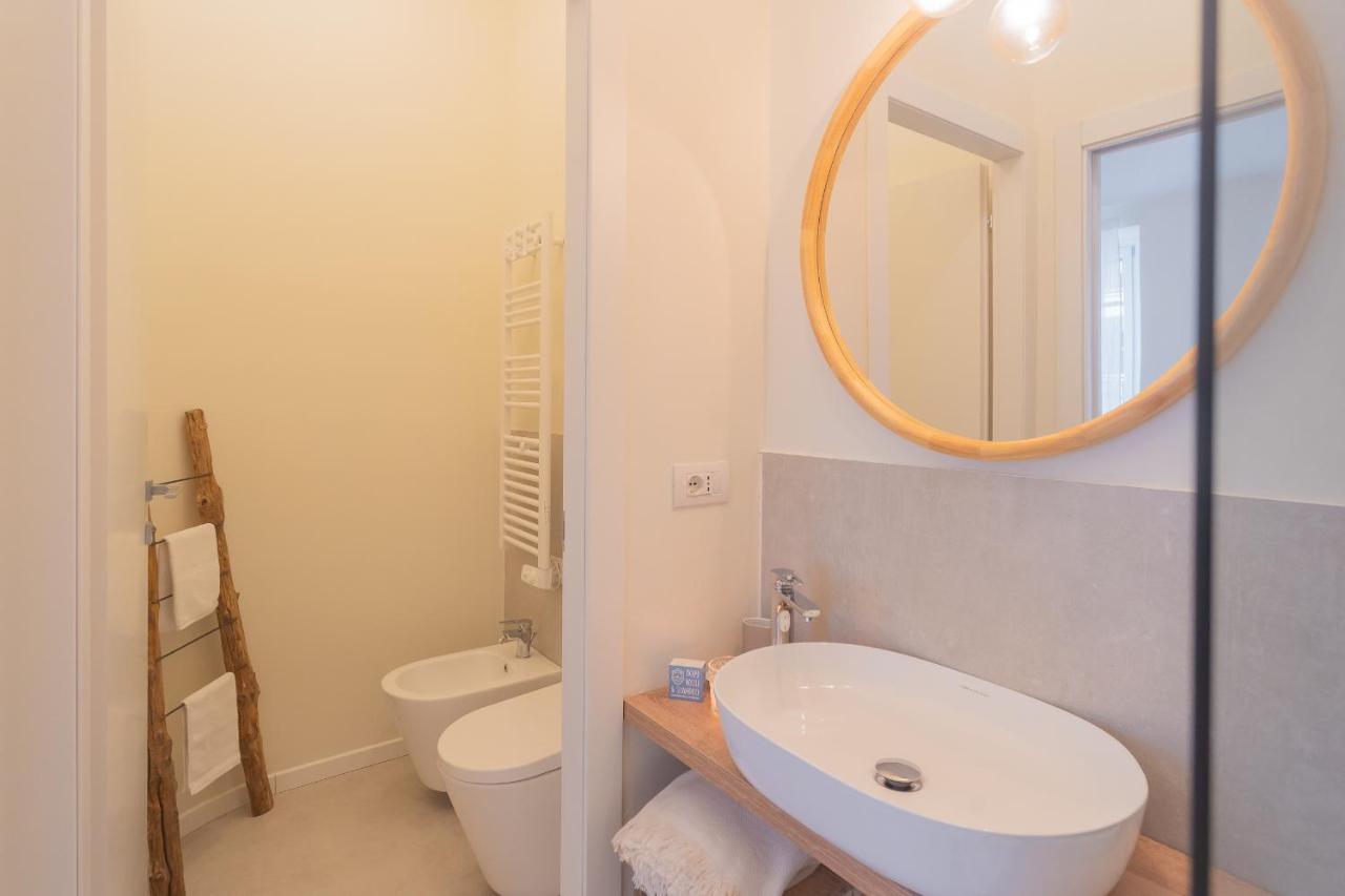 Enchanted Como Lake - City Apartment 2 By Rent All Комо Екстер'єр фото